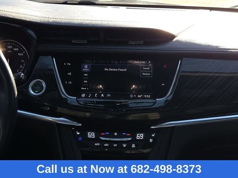Used 2023 Cadillac XT6 Premium Luxury w/ Technology Package image 12