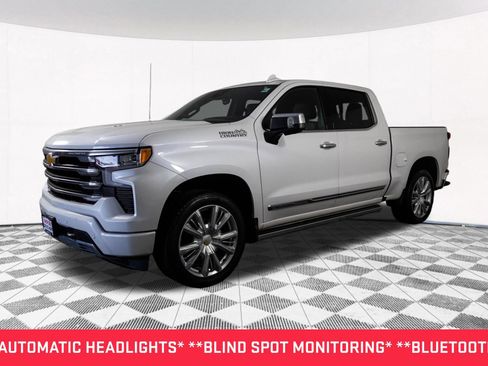 Used 2024 Chevrolet Silverado 1500 High Country w/ High Country Premium Package AWD/4WD image 11