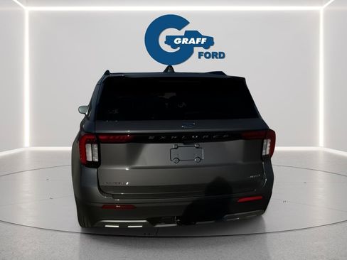 New 2026 Ford Explorer Active w/ Active Comfort Package image 5