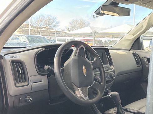Used 2021 Chevrolet Colorado W/T w/ WT Convenience Package image 7