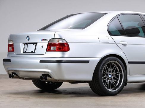 Used 2003 BMW M5 image 21