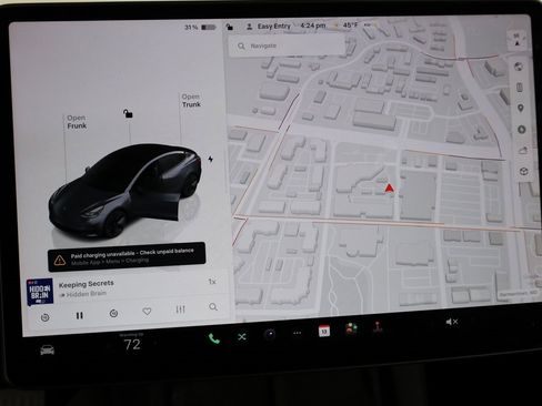 Used 2023 Tesla Model 3 Standard Range image 16