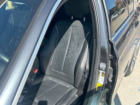 Used 2017 BMW 330e image 27