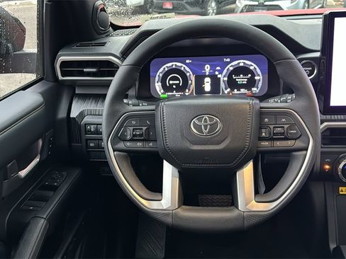 New 2025 Toyota 4Runner Platinum image 24