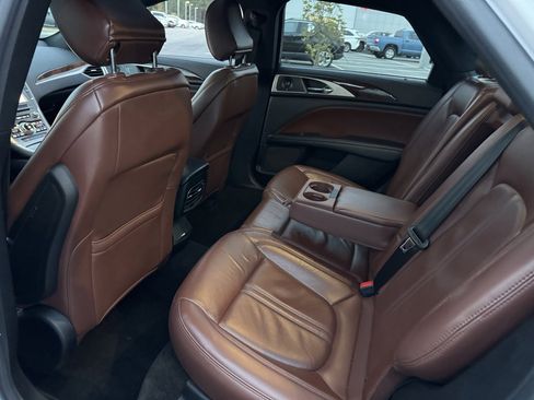 Used 2020 Lincoln MKZ Reserve image 33