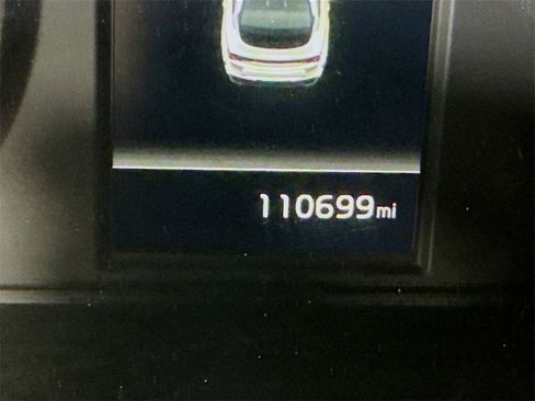 Used 2022 Kia K5 GT-Line w/ GT-Line Awd Premium Package image 4