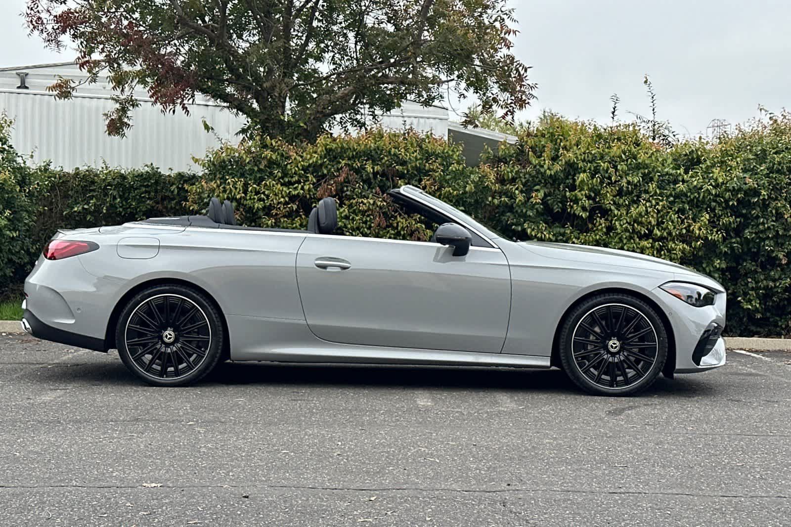 New 2026 Mercedes-Benz CLE 300 4MATIC Cabriolet image 2