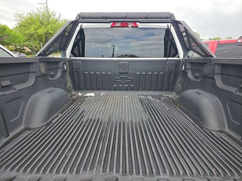 Used 2017 Chevrolet Silverado 1500 LT w/ All Star Edition image 10