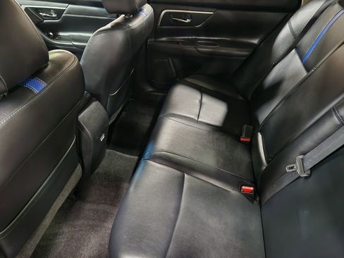 Used 2018 Nissan Altima 2.5 SR w/ SR Special Edition image 52