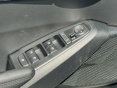 New 2026 Kia Seltos S AWD/4WD image 16