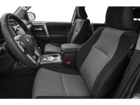 Used 2015 Toyota 4Runner SR5 image 9