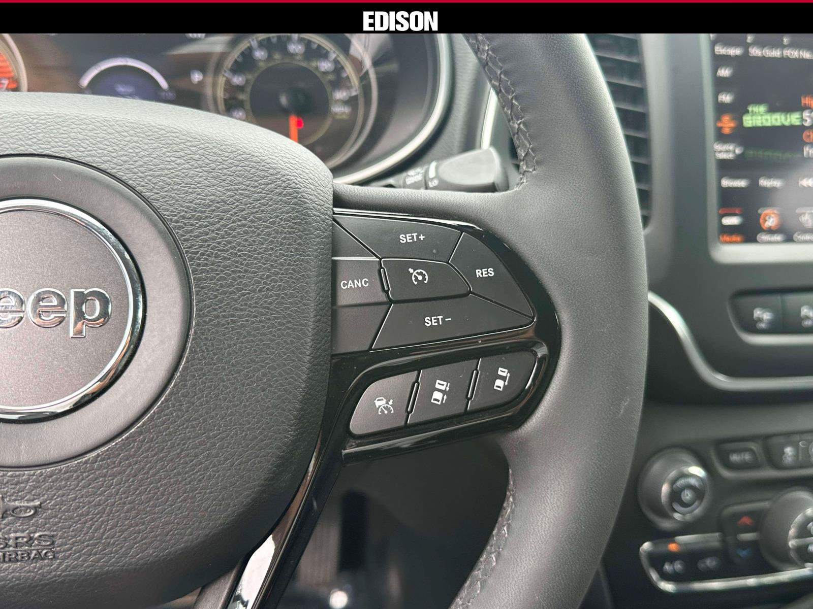 Used 2023 Jeep Cherokee Altitude Lux AWD/4WD image 21