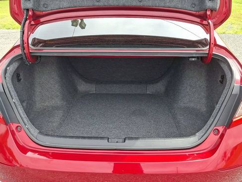 Used 2018 Honda Accord LX image 28