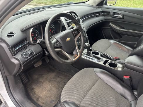 Used 2015 Chevrolet Malibu LT FWD image 15