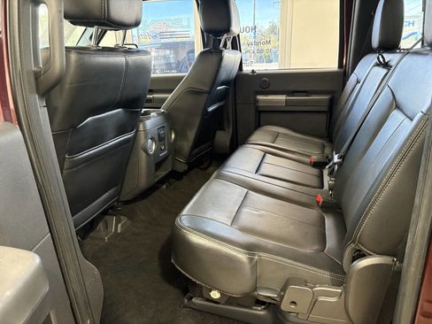 Used 2015 Ford F250 Lariat w/ Lariat Interior Package image 23