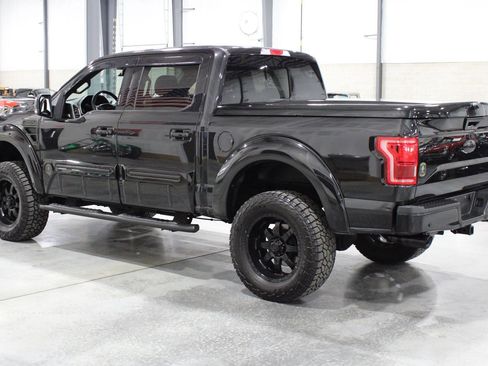 Used 2015 Ford F150 Lariat w/ Equipment Group 502A Luxury image 4