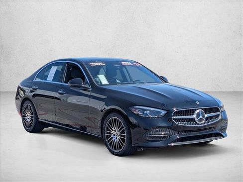 Used 2024 Mercedes-Benz C 300 Sedan image 3
