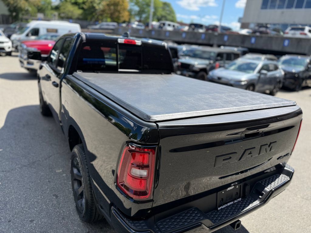 New 2026 RAM 1500 Express AWD/4WD image 27