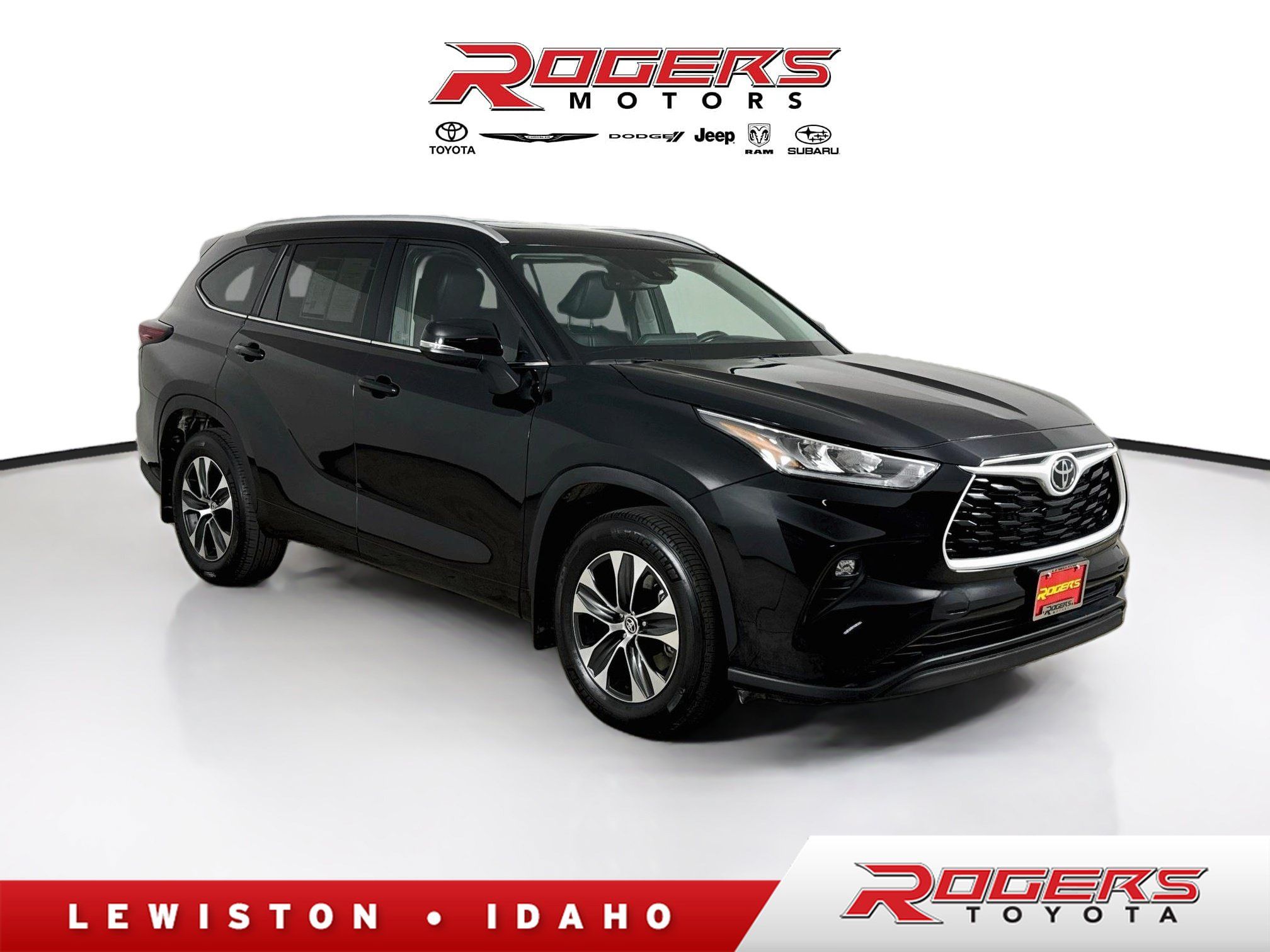 Used 2026 Toyota Highlander XLE AWD/4WD image 1