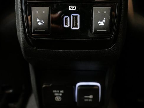 Used 2022 Jeep Compass Limited w/ Elite Group image 26