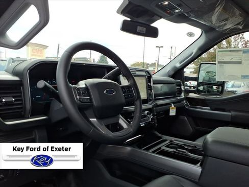 New 2026 Ford F350 Lariat w/ FX4 Off-Road Package image 9