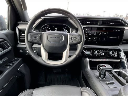 New 2026 GMC Sierra 1500 Denali AWD/4WD image 12
