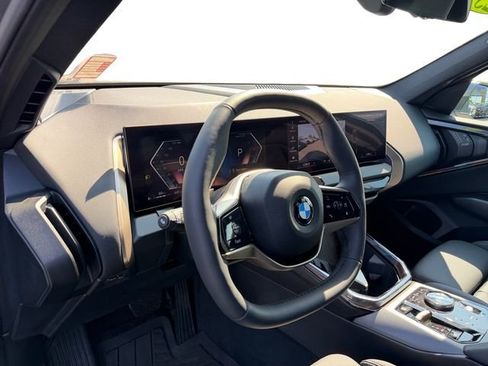 Used 2025 BMW X3 xDrive30i w/ Convenience Package AWD/4WD image 10
