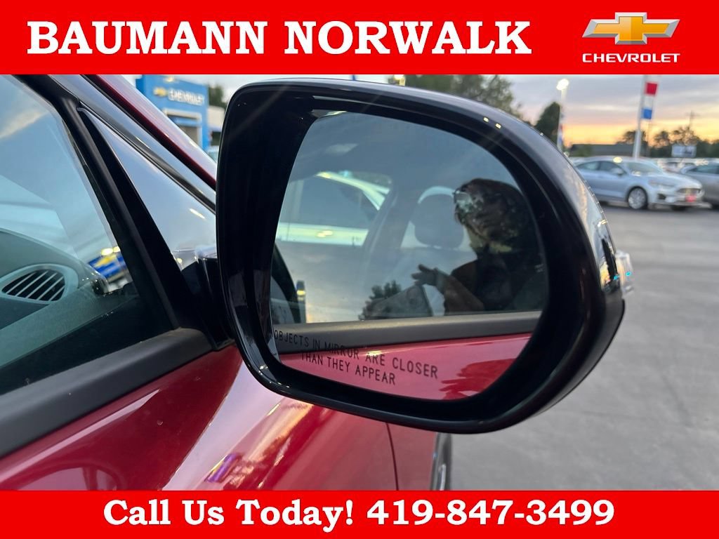 Used 2024 Buick Envista Sport Touring w/ Convenience I Package FWD image 13