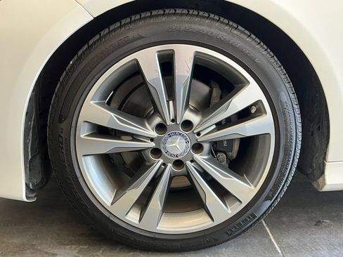 Used 2016 Mercedes-Benz E 350 Sedan image 11