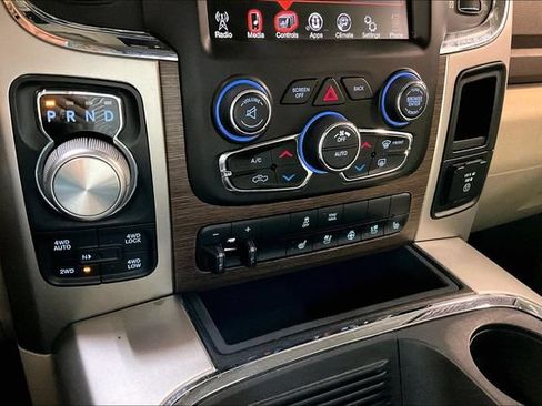 Used 2014 RAM 1500 Laramie AWD/4WD image 17