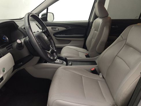 Used 2019 Honda Pilot Elite image 17