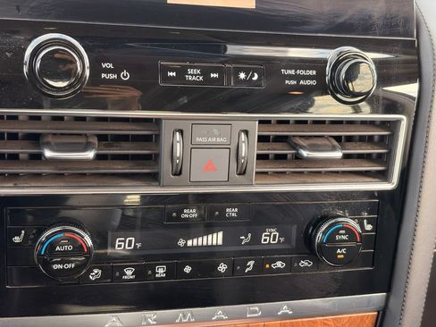 Certified 2024 Nissan Armada SL w/ Captain's Chairs Package RWD image 24