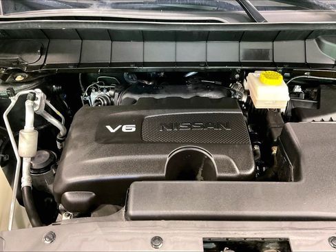Used 2022 Nissan Pathfinder Platinum w/ Cargo Package AWD/4WD image 31