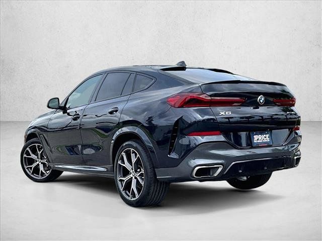Used 2022 BMW X6 xDrive40i w/ M Sport Package AWD/4WD image 12