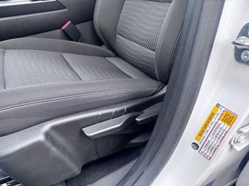 Used 2025 Chevrolet Equinox LT FWD image 11
