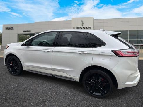 Used 2019 Ford Edge ST w/ Equipment Group 401A AWD/4WD image 5