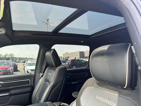 Used 2023 RAM 1500 Laramie AWD/4WD image 24