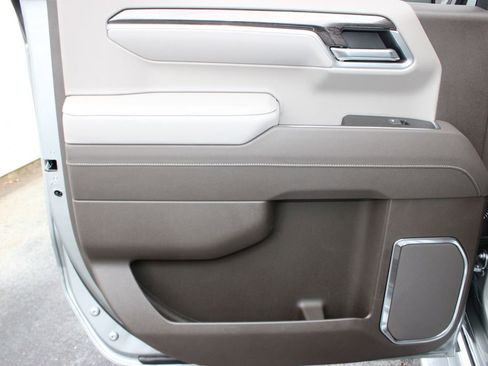 New 2026 Chevrolet Silverado 1500 LTZ w/ Z71 Off-Road Package image 23