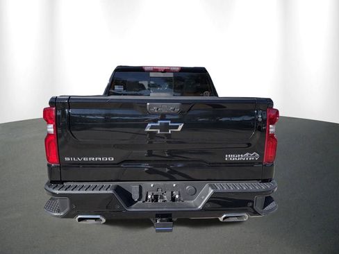 Used 2023 Chevrolet Silverado 1500 High Country w/ Technology Package image 14