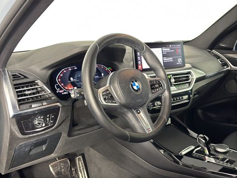 Certified 2024 BMW X3 xDrive30i w/ Premium Package AWD/4WD image 4