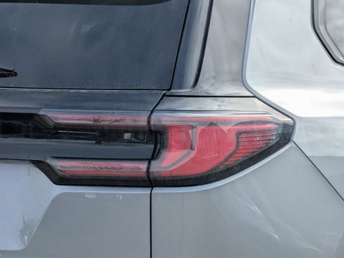 New 2026 GMC Acadia Elevation w/ Super Cruise Package AWD/4WD image 19