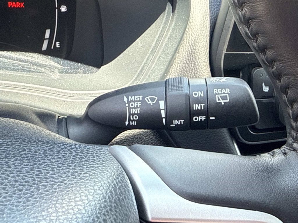 Used 2025 Toyota Grand Highlander FWD image 39