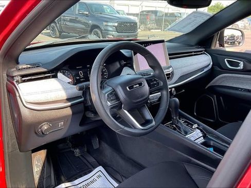 Used 2024 Jeep Compass Sport AWD/4WD image 13