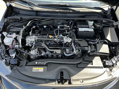 Used 2026 Toyota Corolla LE FWD image 13