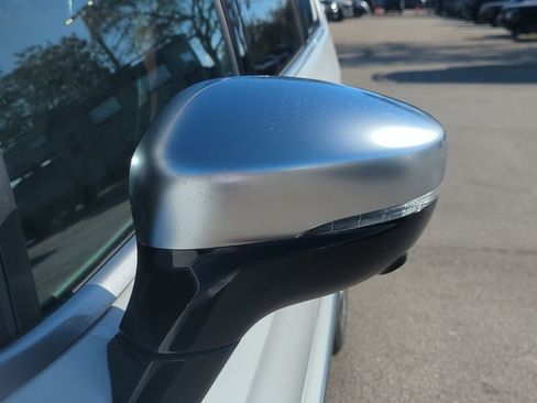 New 2026 Chrysler Pacifica Pinnacle AWD/4WD image 12