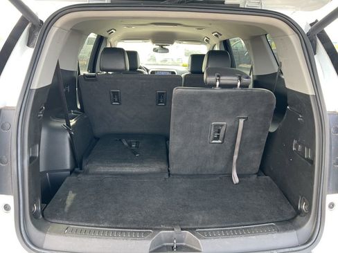 Used 2023 GMC Acadia SLT image 7