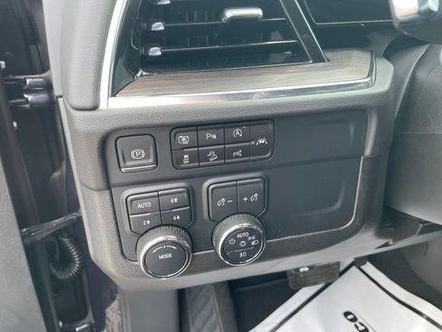 Used 2025 Chevrolet Tahoe Z71 AWD/4WD image 26