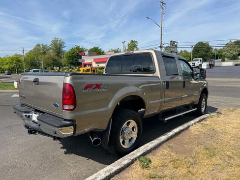 Used 2006 Ford F350 Lariat AWD/4WD image 3