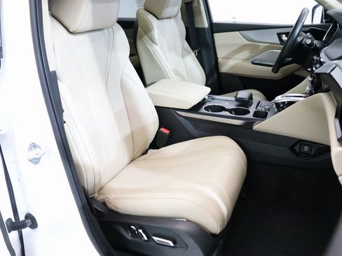 Used 2023 Acura MDX SH-AWD image 15