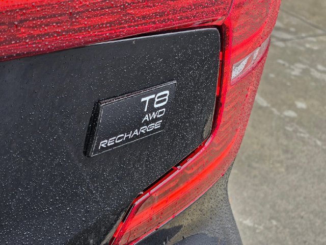 Used 2024 Volvo S60 T8 Ultimate w/ Climate Package AWD/4WD image 11